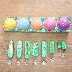 Création artisanale de barrettes à cheveux